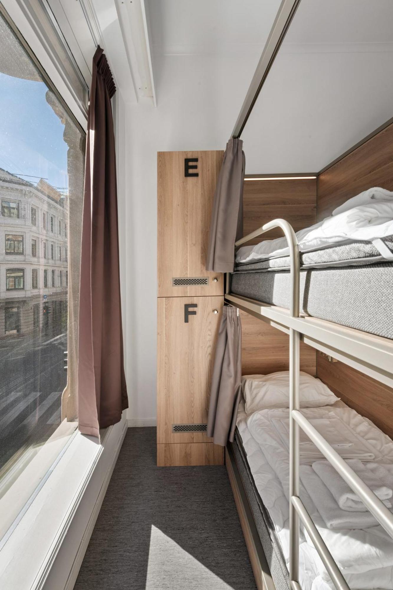 Hotel K7 3*